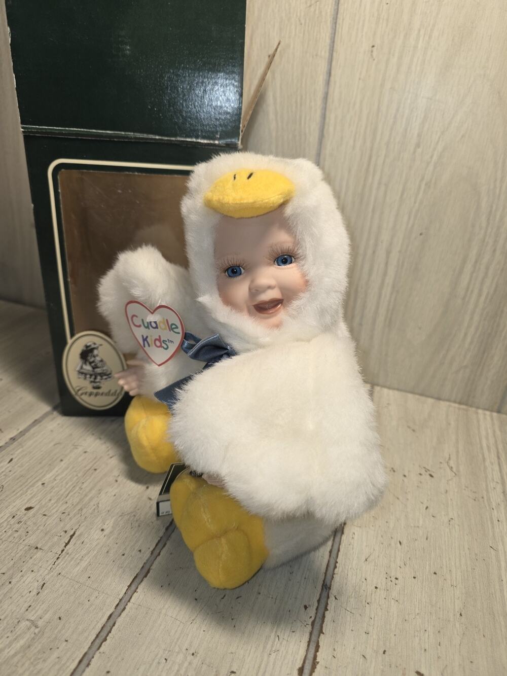 Vtg Geppeddo Dominique the Duck 9" Plush Doll Porcelain Face Cuddle Kids NWT